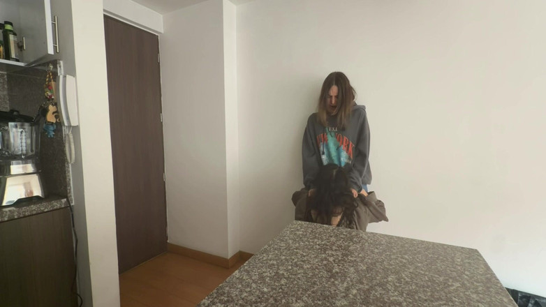 scarlettandc: Лесбійка домінує надо мною перед тим, як я йду на роботу