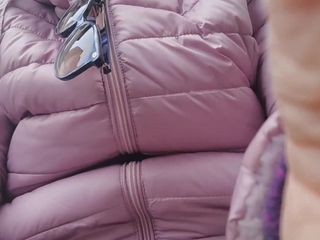 Nicoletta Embassi: Nicoletta face baie toate yogapants în parc vrei să vezi?