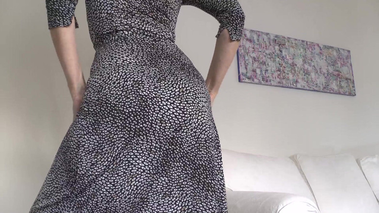 Lady Victoria Valente: Jerking off Hard Inside Your Pants and Sniffing My Ass,...