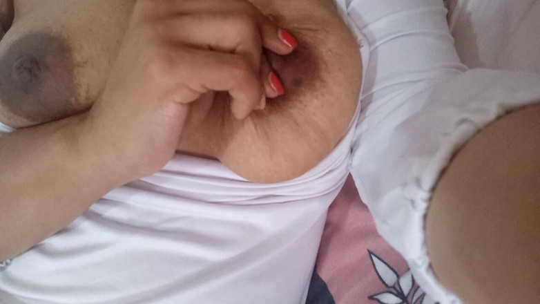 PATY PATY: 거울 거울은 내가 맛있는 엉덩이를 가지고 말해?? 거울 속 후장과 보지를 바라보는 소녀