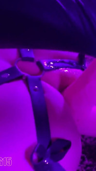 Dominare feminină distracție cu noul vibrator Honeyplaybox!