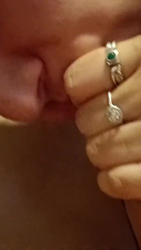 Blowjob POV dengan Cum Berdenyut di Mulut dan Menelan