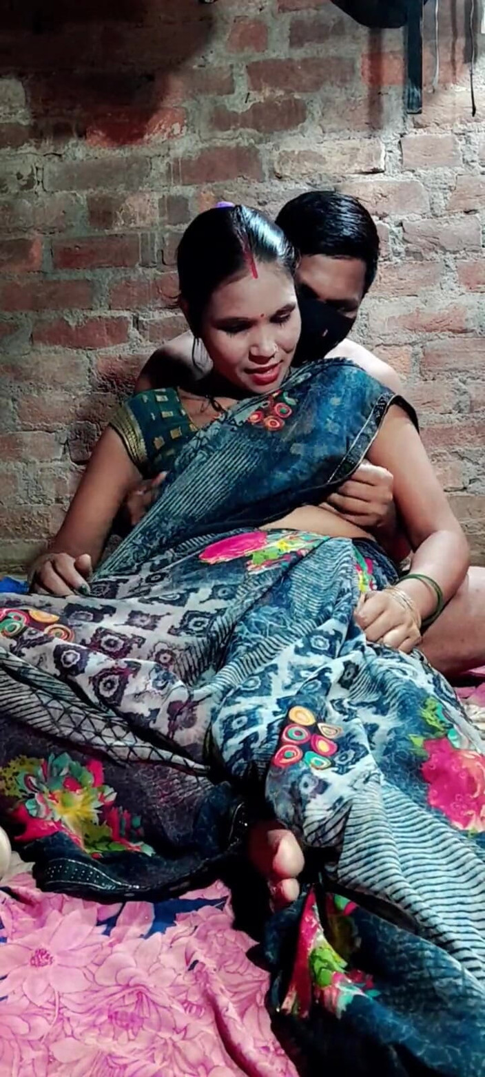 Renudbf: Desi hot video di sesso india appena sposato bhabhi village