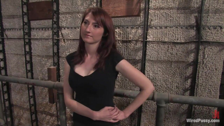 Wired Pussy by Kink: Kendra James and Annette Schwarz