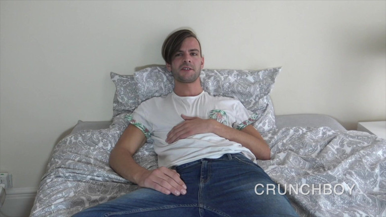 Bareback porn with straight boy: Straight From London Fucking His Friend