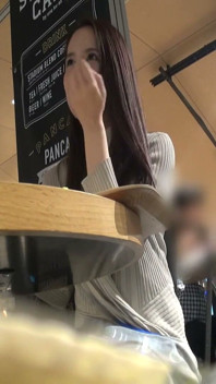 Awek cantik G-Cup yang glamor dengan profil besar yang bekerja dating gula sangat lembap dengan wang tunai dan tekanan