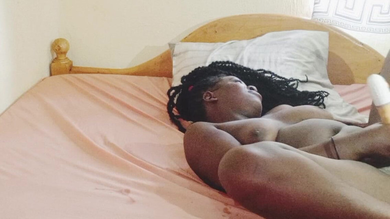 Bad boy studio: Azgın hissettiğimde her zaman mastürbasyon yapıyorum