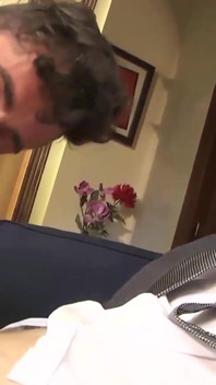 Menatplay - pebisnis massimo piano seks anal sambil dudukin kontol Philip Zyos