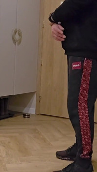 Geen contant geld? Geen zorgen - pizzajongen kreeg in plaats daarvan mijn poesje