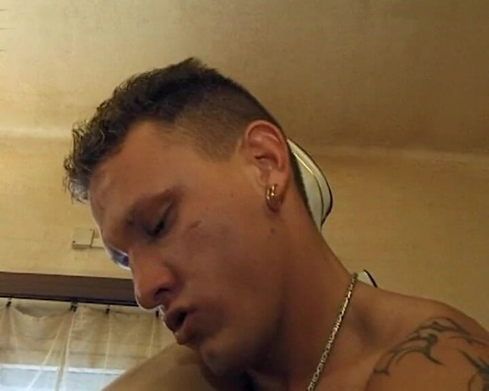 BB Video - Old School: Orgie en plein air avec une mamie allemande amateur et...