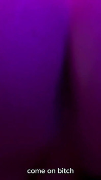 Slawische Trance-Dominna demütigt Sklave