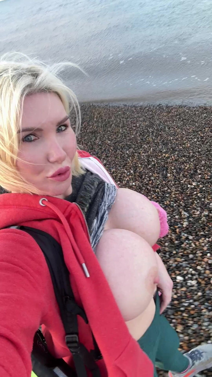 Sophie James: Ich bin 25 Meilen gelaufen, um dieses fkk-strand-fingervideo zu bekommen !!