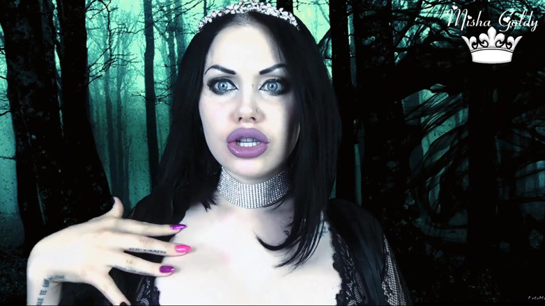 Goddess Misha Goldy: Принцеса темряви буде їсти вас шматок по шматку