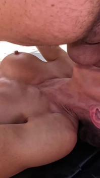Un video di sesso misto nudo con kenny sborrata lora cross e ecko belle losers vengono scopate