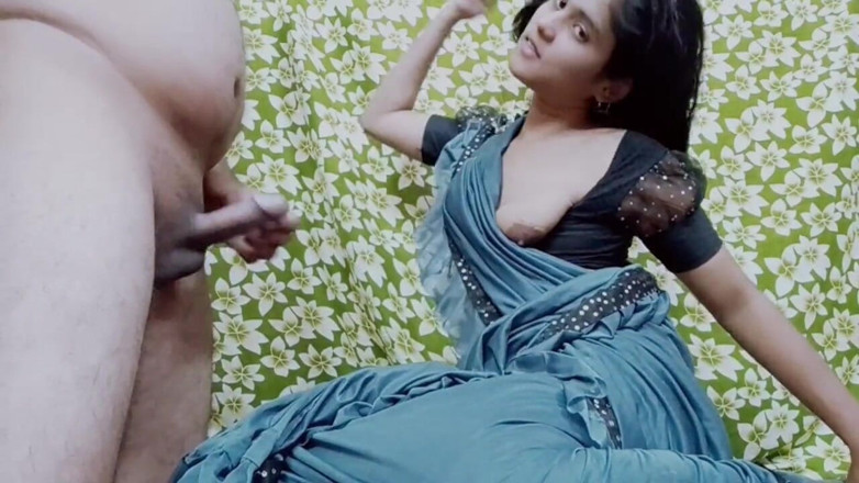 Couplemastiii: Une petite amie indienne se fait baiser par son amant...