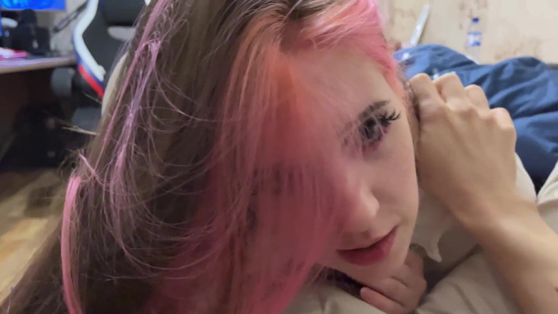 BubbleGum: The Cutie's Legs Are Shaking From a Hot Cock
