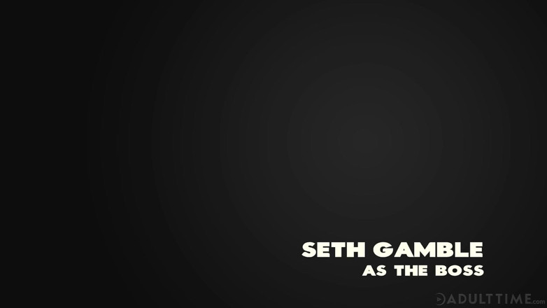 Adult Time: Sarah vandella和你的老板干你的失败者出轨丈夫的屁股 - 第一人称视角