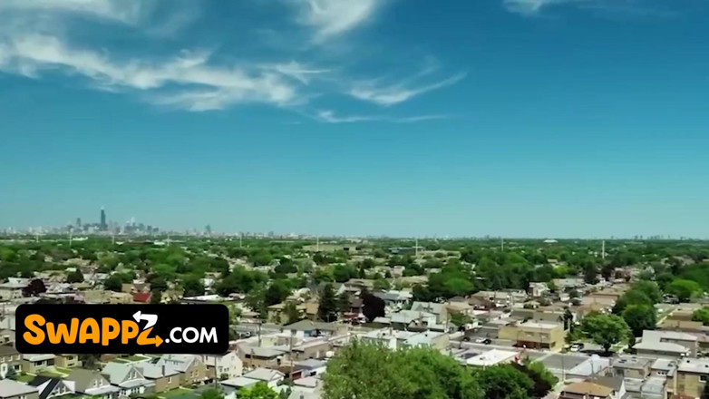 Swappz: मोटी कमसिन Charly Summer, megan marx और Mike Mancini जंगली समूह चुदाई में