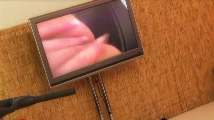 CBD Media: Dvě nádherné fitness modelky s velkými prsy byly ošukané dlouhým...