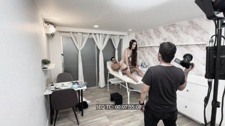 JuanBustos: Juan Bustos toekijkend #