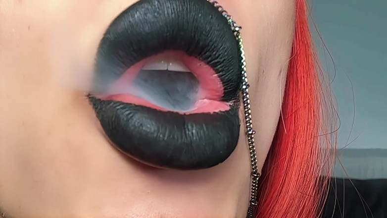 Viper Fierce: Грязно говорящая шлюха-сисси, курящая крупным планом и фетиш с губами