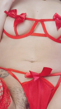I Love Red, What About You?