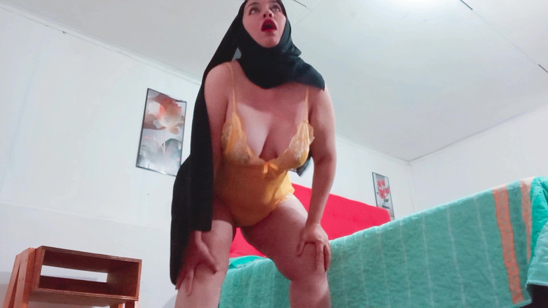 BBW Kelly Mom: Geile Turkse vrouw die een hijab draagt