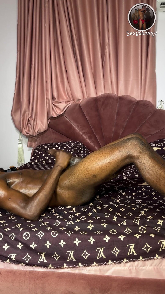 Blacked sauce: Piss Then Wank