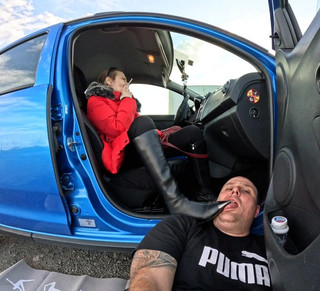 Mistressyammyboots: 即将来的东西