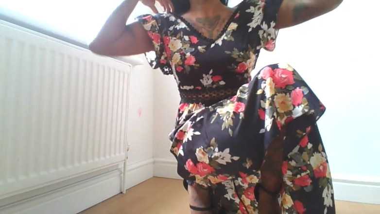 BabeXX69XX Asian MILF: JOI &amp;CFNM com MILF