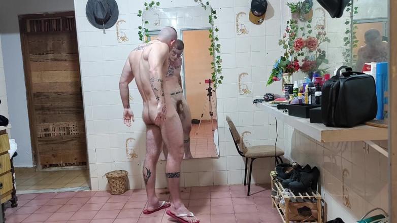 carmonaoficial: Shaving Armpits and Arms