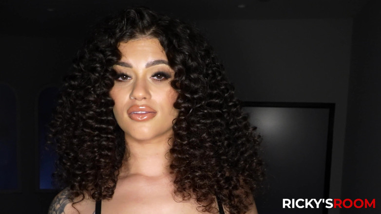 Ricky's Room: Rickysroom nel profondo dei boschi con Remy Woods