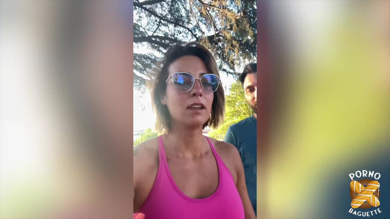 Porno Baguette: Pam, Nádherná Blondýnka, Miluje tvrdý sex!