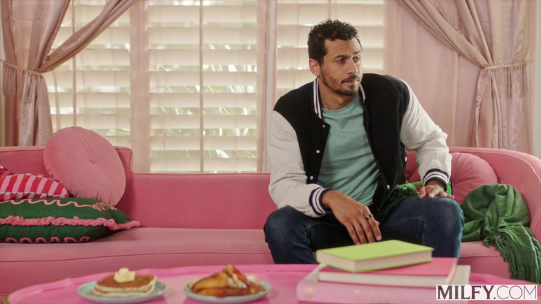 Milfy: Milfy Dream Stepmom Alexis Sucks College Dudes Cock