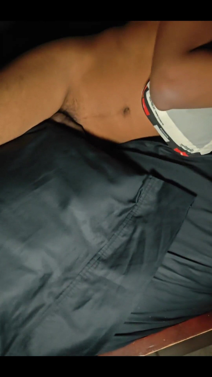 NANDgasm: 발정난 베개 험핑을 위한 시간!