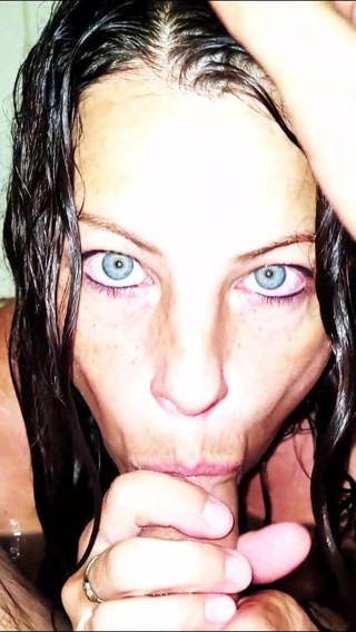 JadeandDamon: Jade und Damon - POV - lutschen in der badewanne