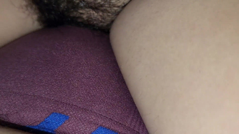 Wil9727: Adik tiri saya