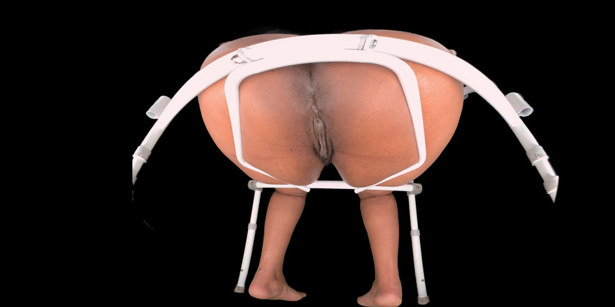 Ebony VR Solo's HD Non-VR Scenes: Hete zwarte "p" vol. 9 - zwarte milf Chase Golden Plas toilet pov