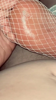 Amateur, fétichisme des pieds huilé.