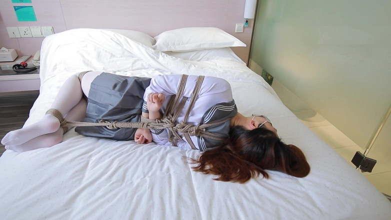 Aisan girl bondage: Hui12-jk White Silk Girl's Nautical Bondage and Discipline