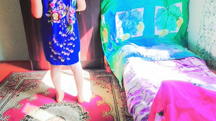 Kitty_Cross: Si cantik trans yang ceria bersembunyi di balik tirai sheer...