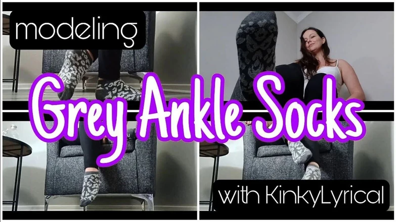 Kinky Lyrical: Showing off My Socks - Cute Ankle Socks!