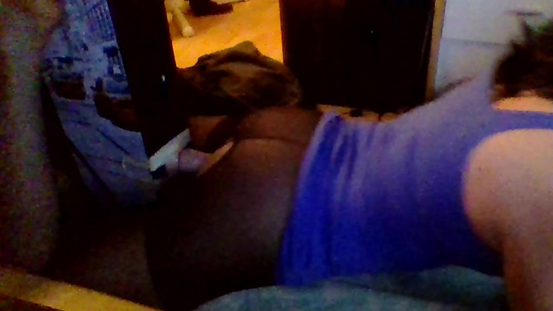 Joslin: Külotlu çorapla anal sikişiyor