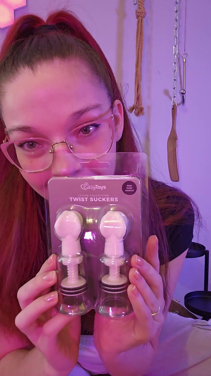 petitesubkitten: Tolik nových hraček! Nemůžu se dočkat, až je všechny vyzkouším!...