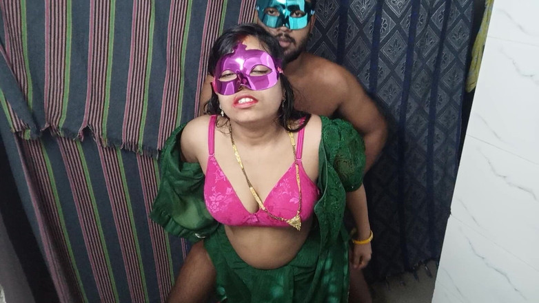 Hindi-Sex: To je skutečný vášnivý sex - domácí, nesestříhaný, surový, HD, super...