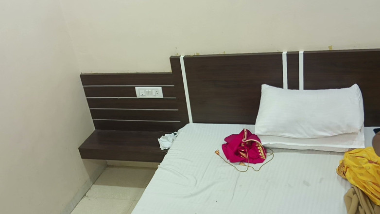 Horny Indian Couple: Hot Marathi Bhabhi Secret Bedroom Passion Indian Porn