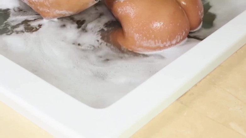 Massage Parlor: Amazing girl washes his body and then massages it