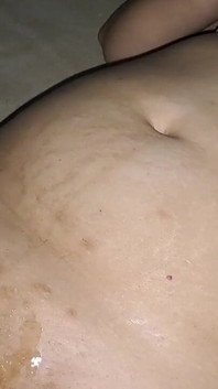 Prendersi cura della figa della mia bellissima moglie