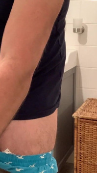 Edging et essai de jouets sexuels dans la salle de bain, version complète