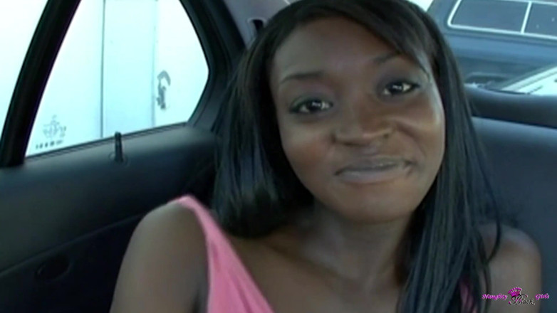 Naughty Black Girls: Maybe Rayne Falls Isnt a Fashion Model but She Can...